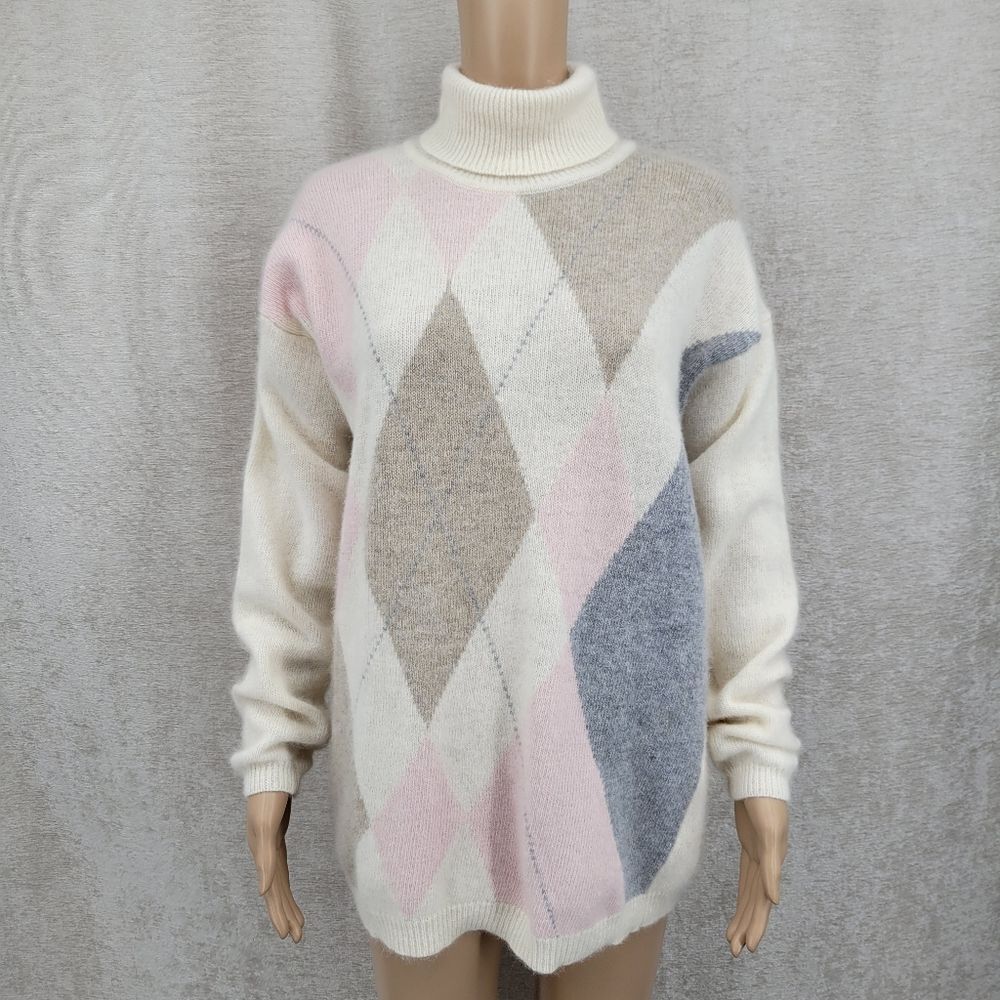 Diversity Vintage Women's Argyle Turtleneck Sweater Lambswool Angora